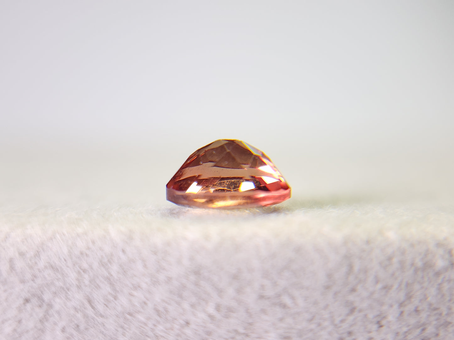 0152-3-5 バイカラーアンデシン 0.51ct