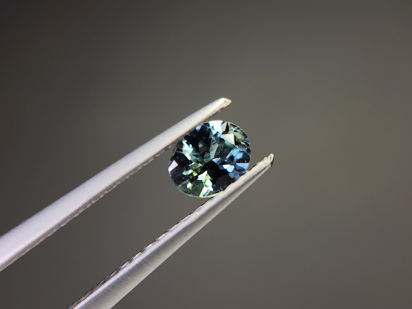 0654-12 ゾイサイト 0.34ct