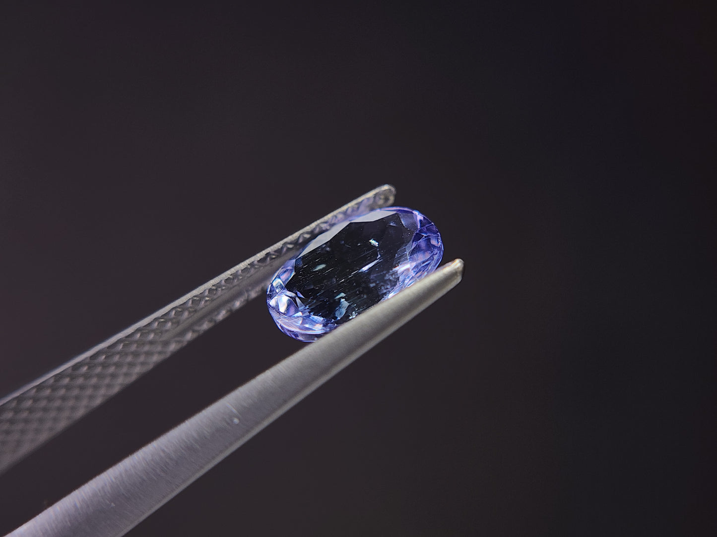 0876-14 バイカラータンザナイト 1.35ct