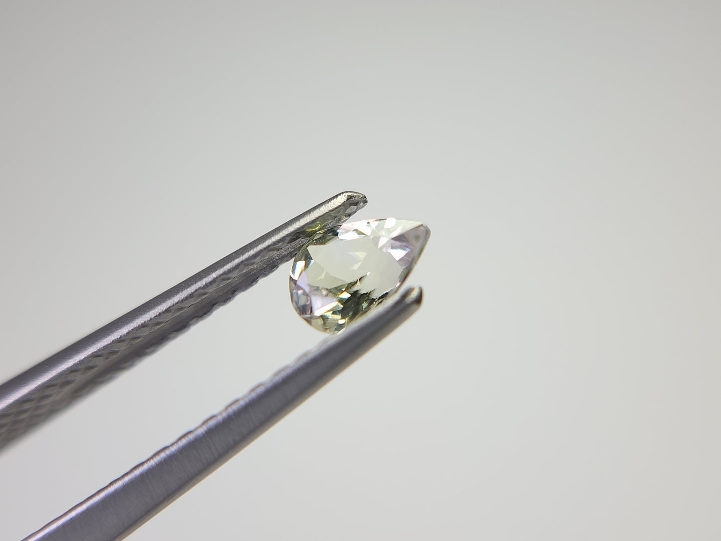 0644-2 ゾイサイト 0.26ct