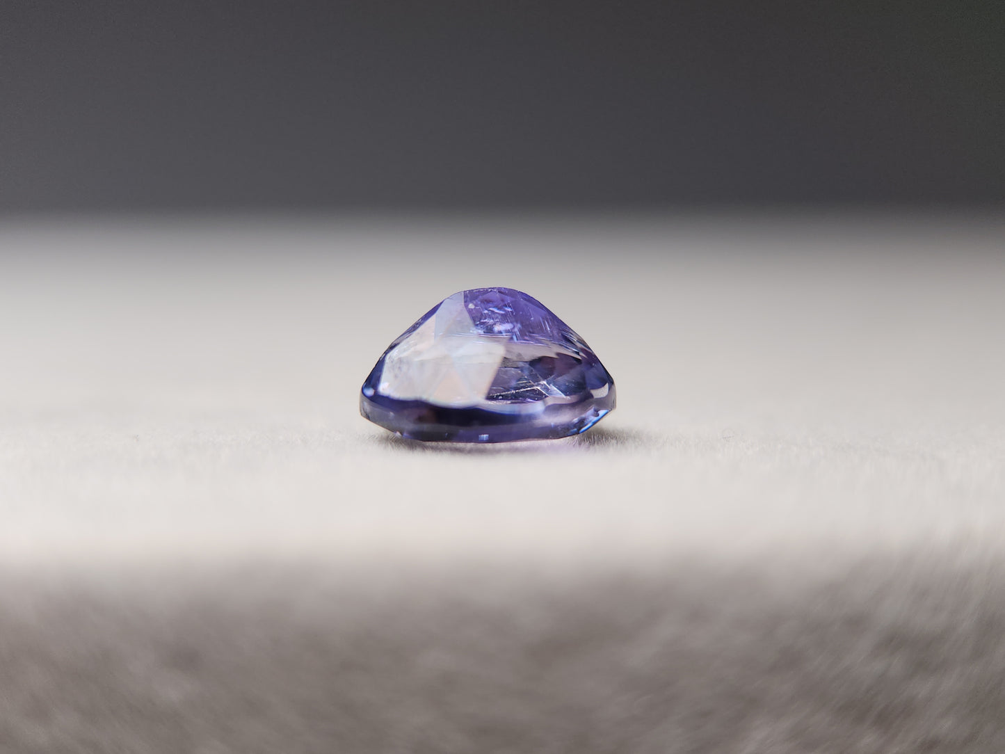 0876-2 バイカラータンザナイト 1.55ct