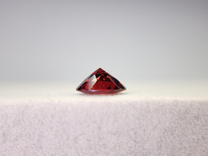 0910-5-10 ガーネット 1.91ct