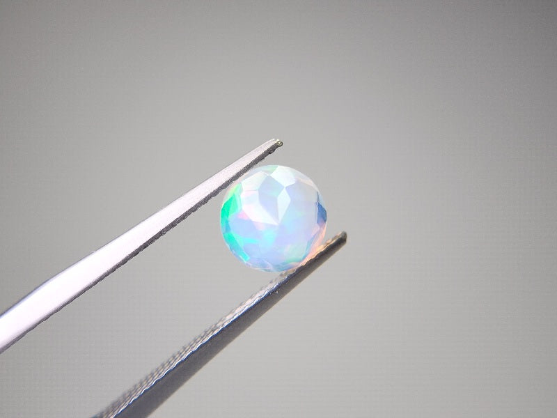0909-3-3 オパール 0.98ct