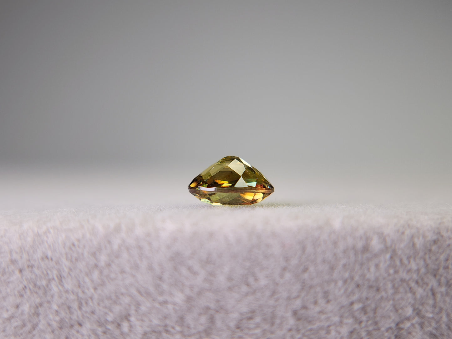 0932-1 スフェーン 0.46ct