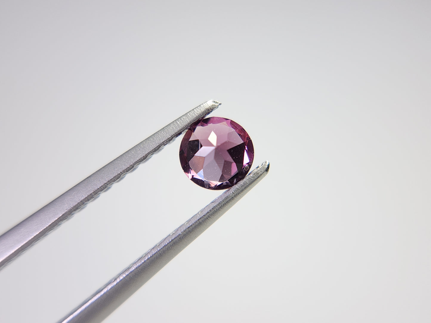 0823-9 スピネル 0.27ct