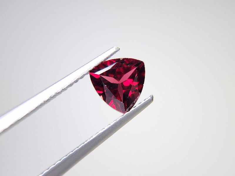 0910-1-11 ガーネット 1.51ct