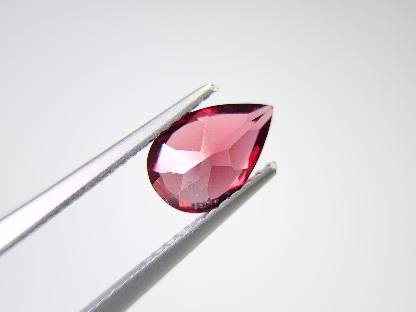 0910-3-13 ガーネット 1.51ct