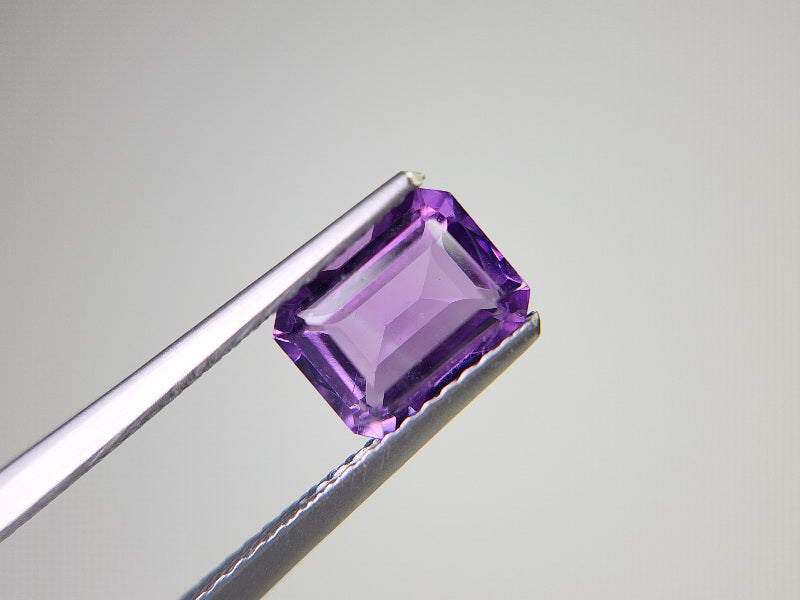 0918-2-7 アメジスト 1.37ct