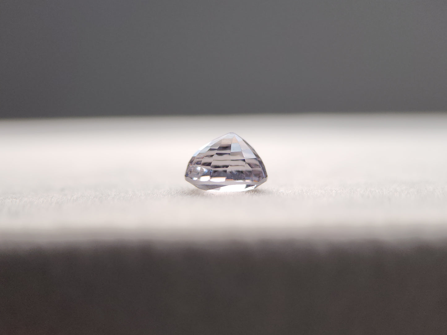 0827 スピネル 1.22ct