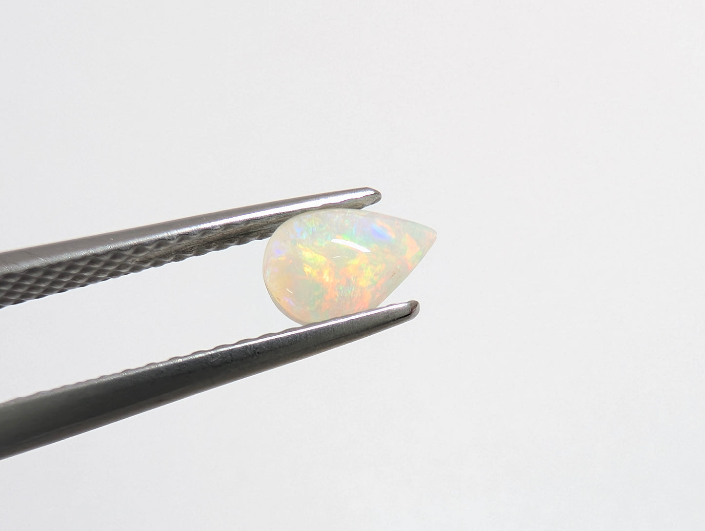 0276【ランダム発送】大人気!オーストラリア産のオパール【1石あたり約0.32ct】
