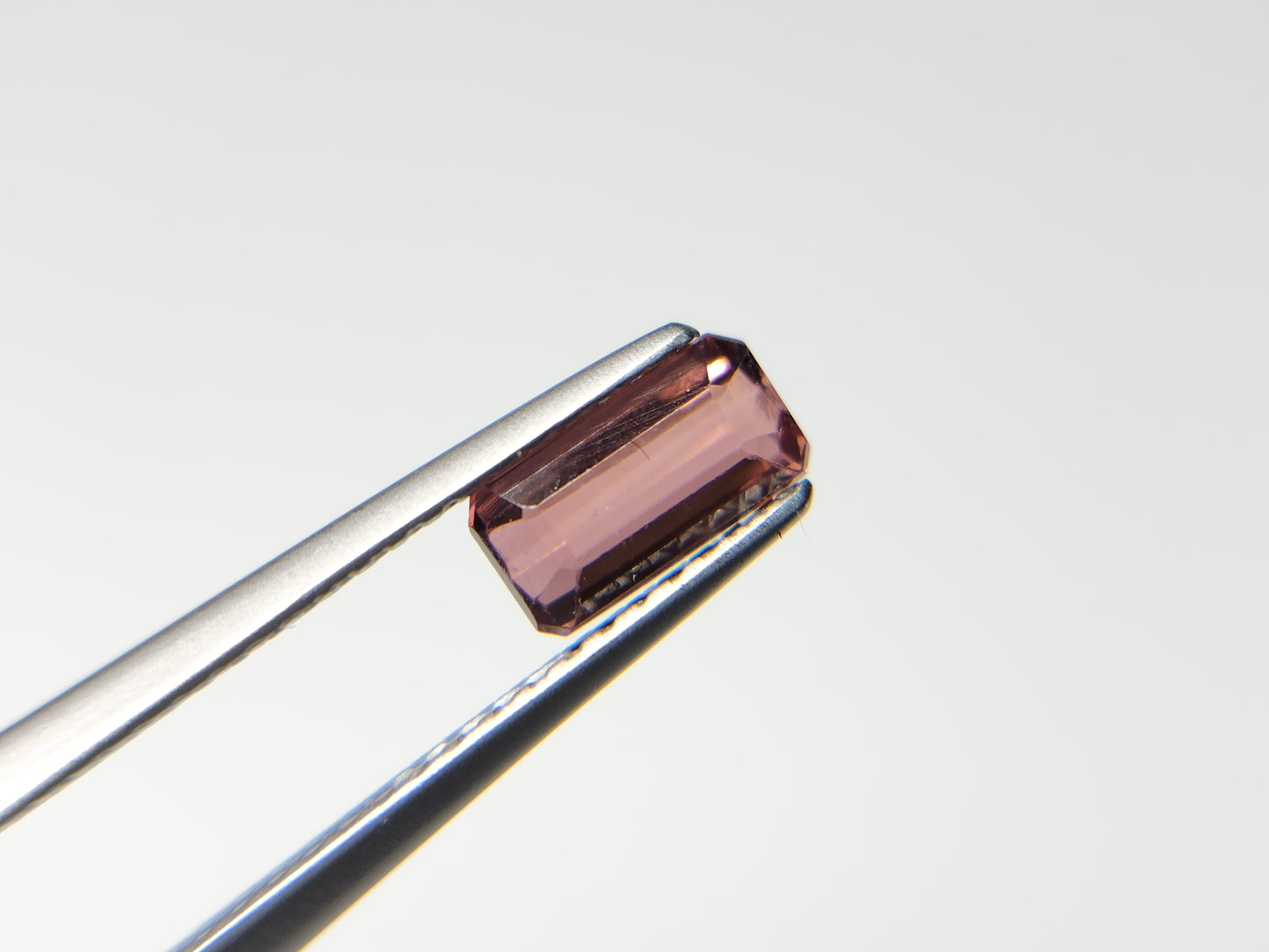 0879-7 トルマリン 0.79ct
