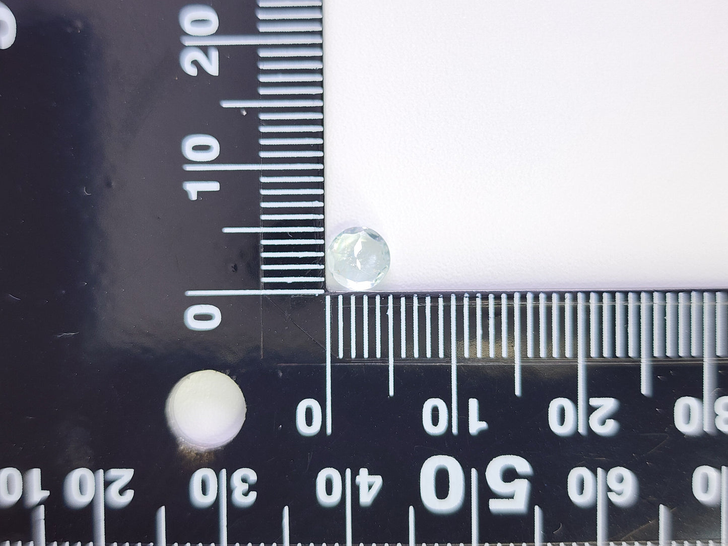 0878-1-8 虹入り!グリーンベリル 0.44ct