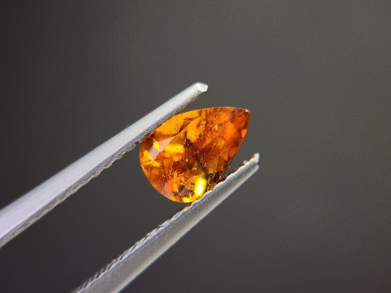 【期間限定】10/23まで クリノヒューマイト 1.14ct 7