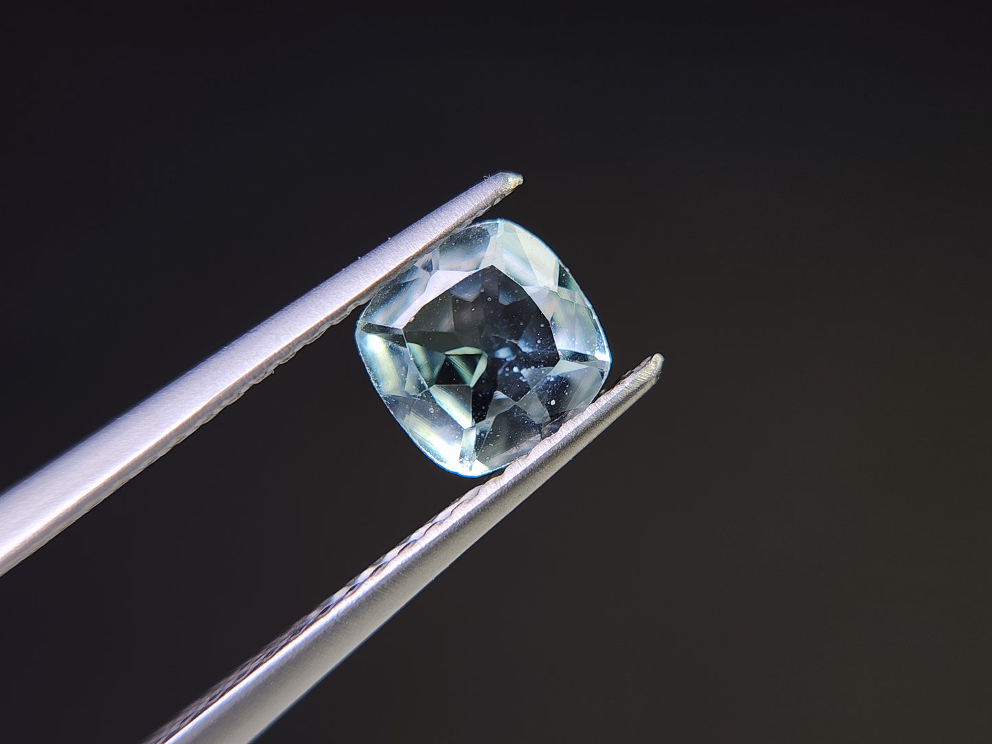 0878-4-10 グリーンベリル 0.59ct