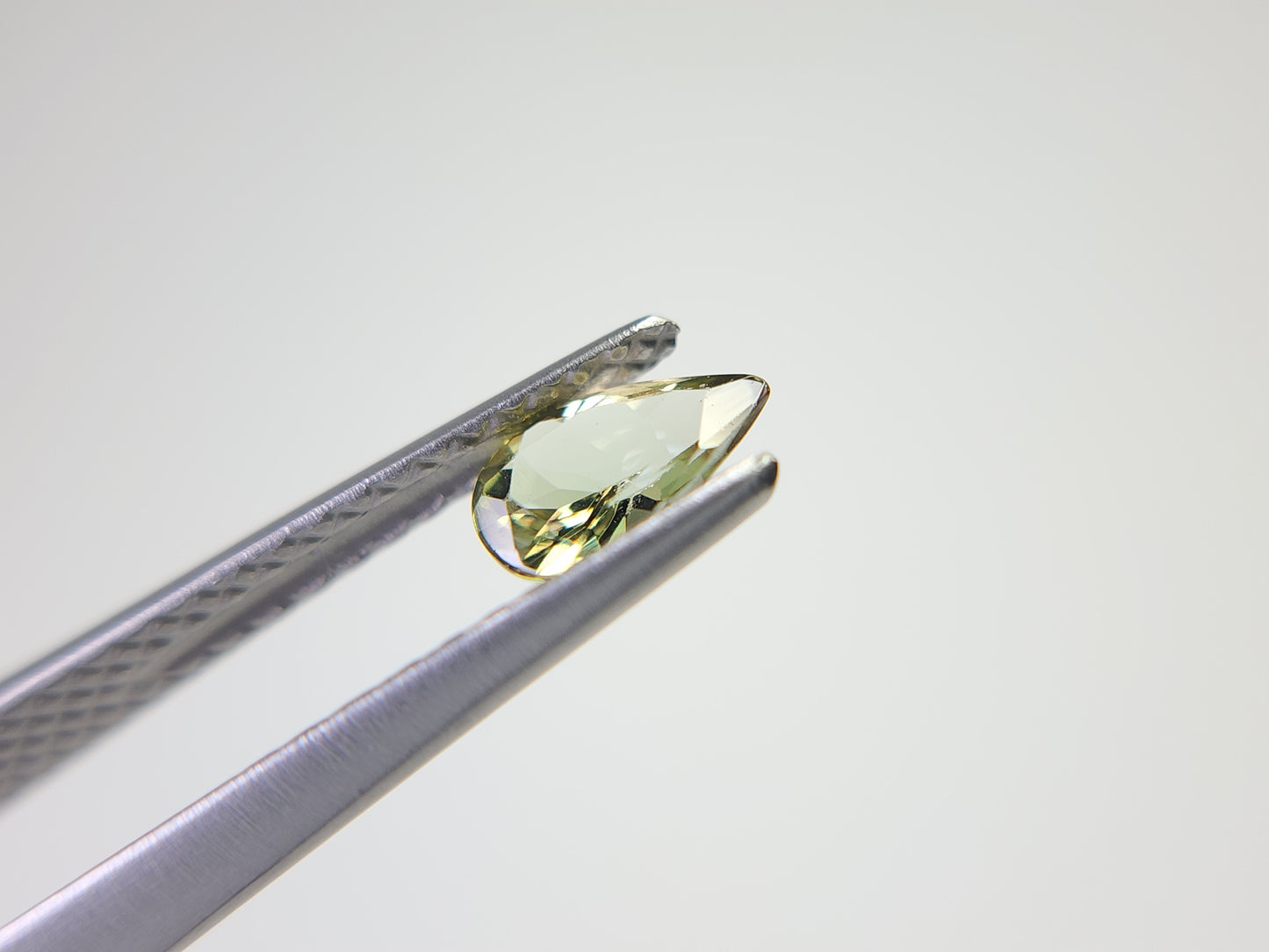0644-8 ゾイサイト 0.35ct