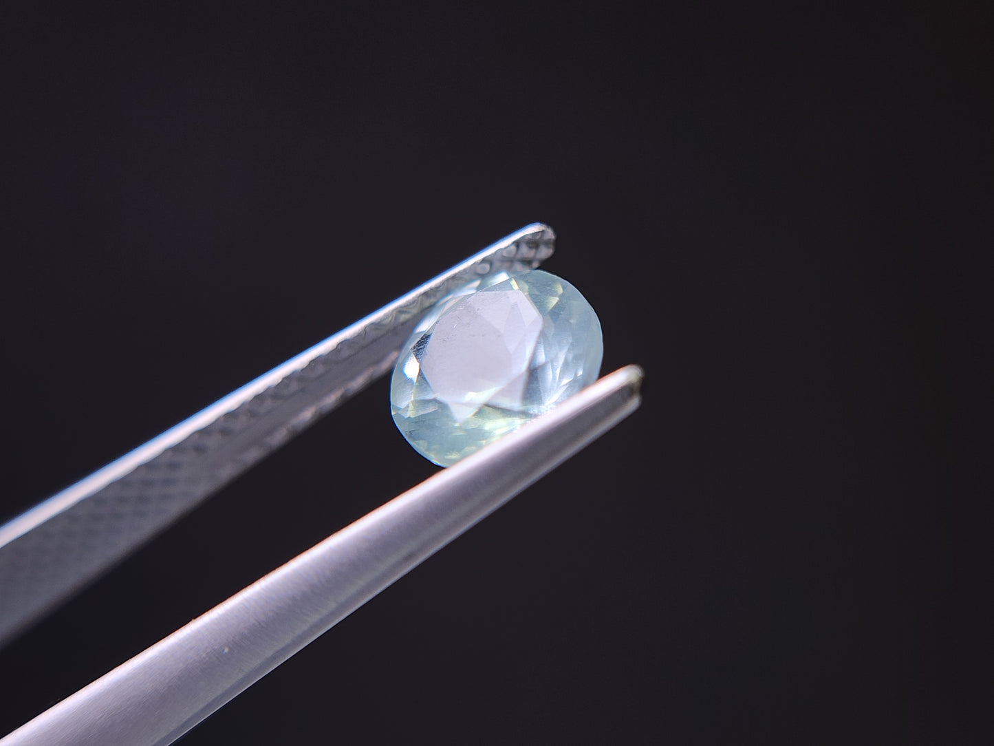 0878-3-2 グリーンベリル 0.76ct