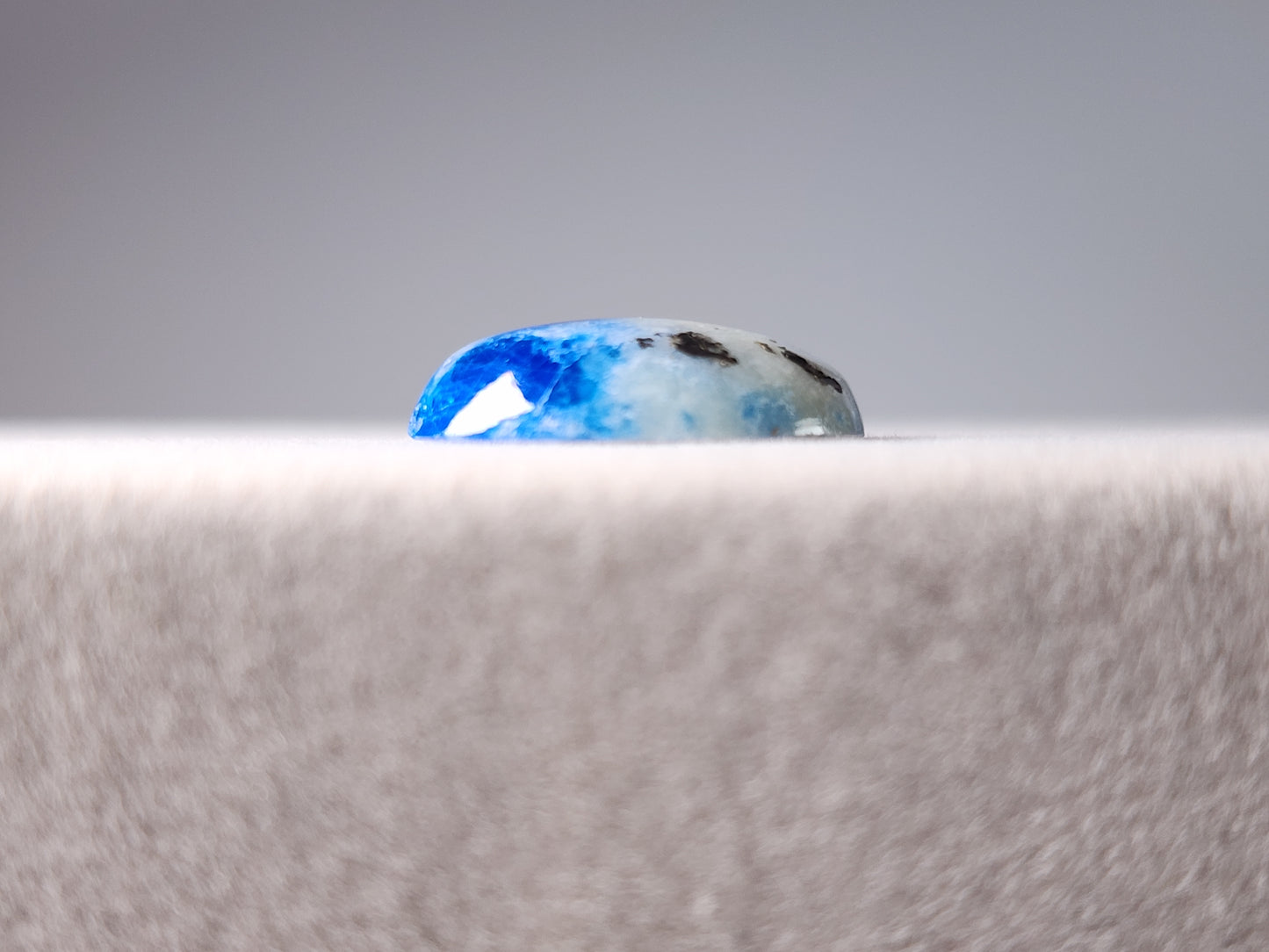0906-5 アフガナイト(欠けあり) 8.78ct