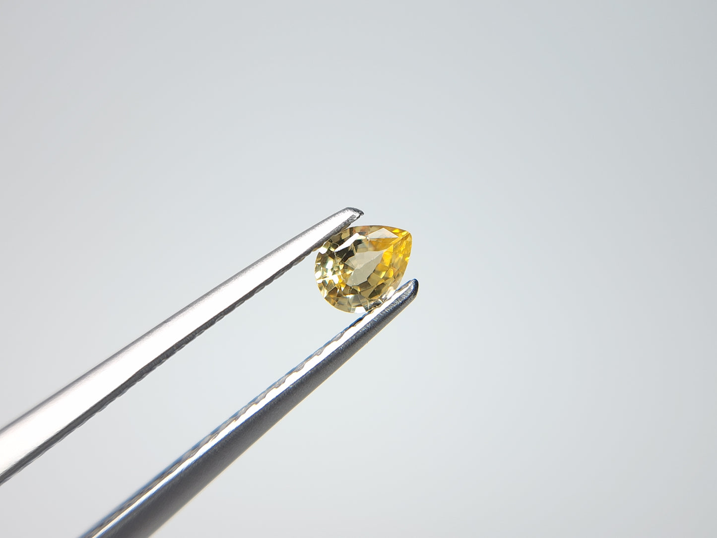 0166 サファイア 0.16ct