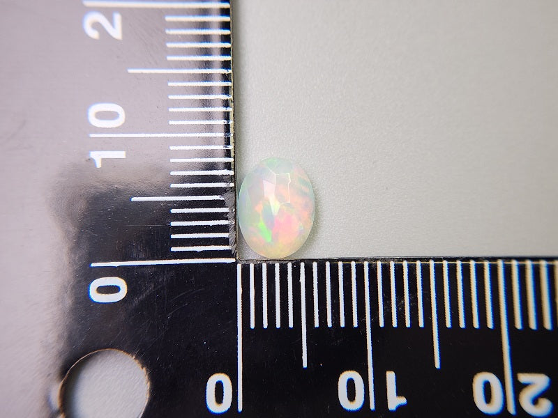 0909-1-4 オパール 0.84ct