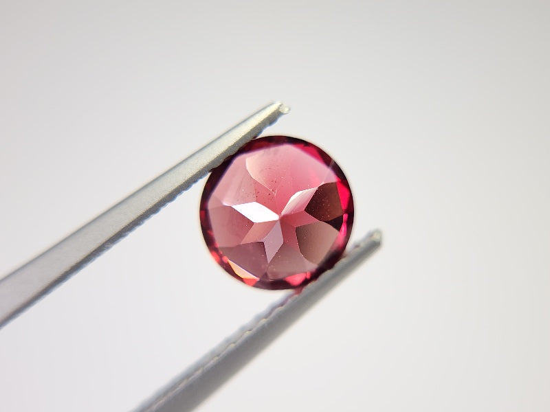 0910-2-12 ガーネット 1.54ct