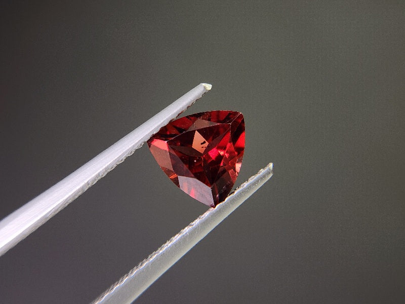 0910-1-6 ガーネット 1.32ct
