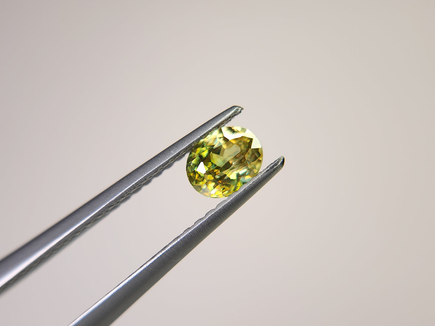 0932-1 スフェーン 0.46ct