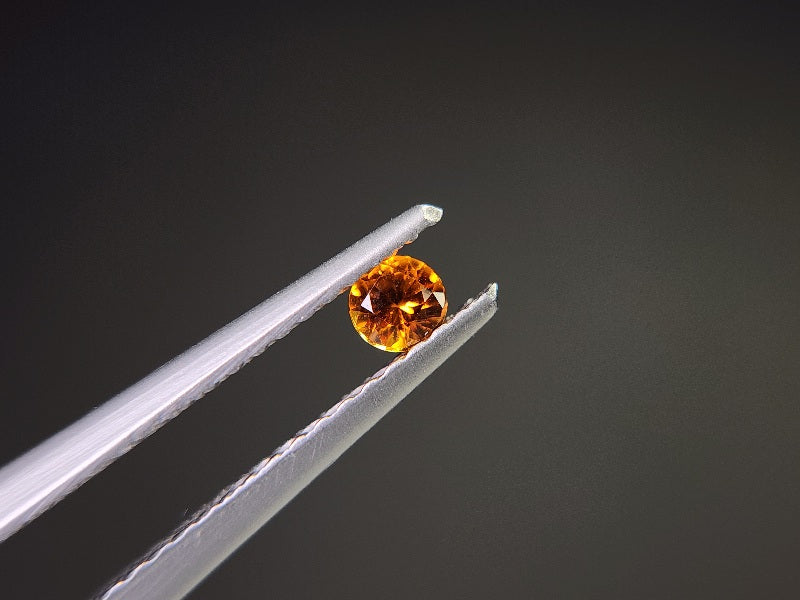 0090-10 モンタナサファイア 0.12ct