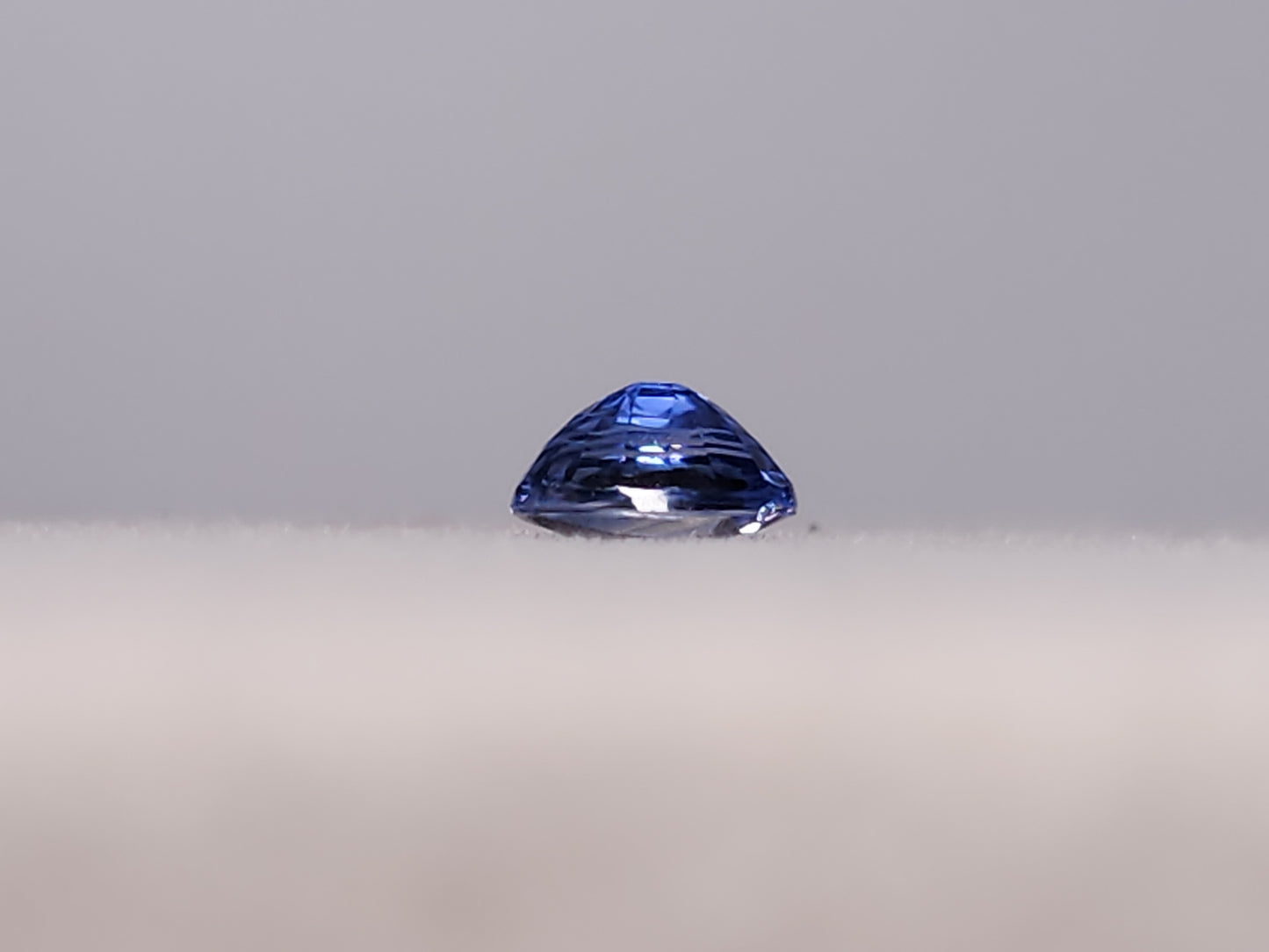 0904-4 サファイア 0.54ct