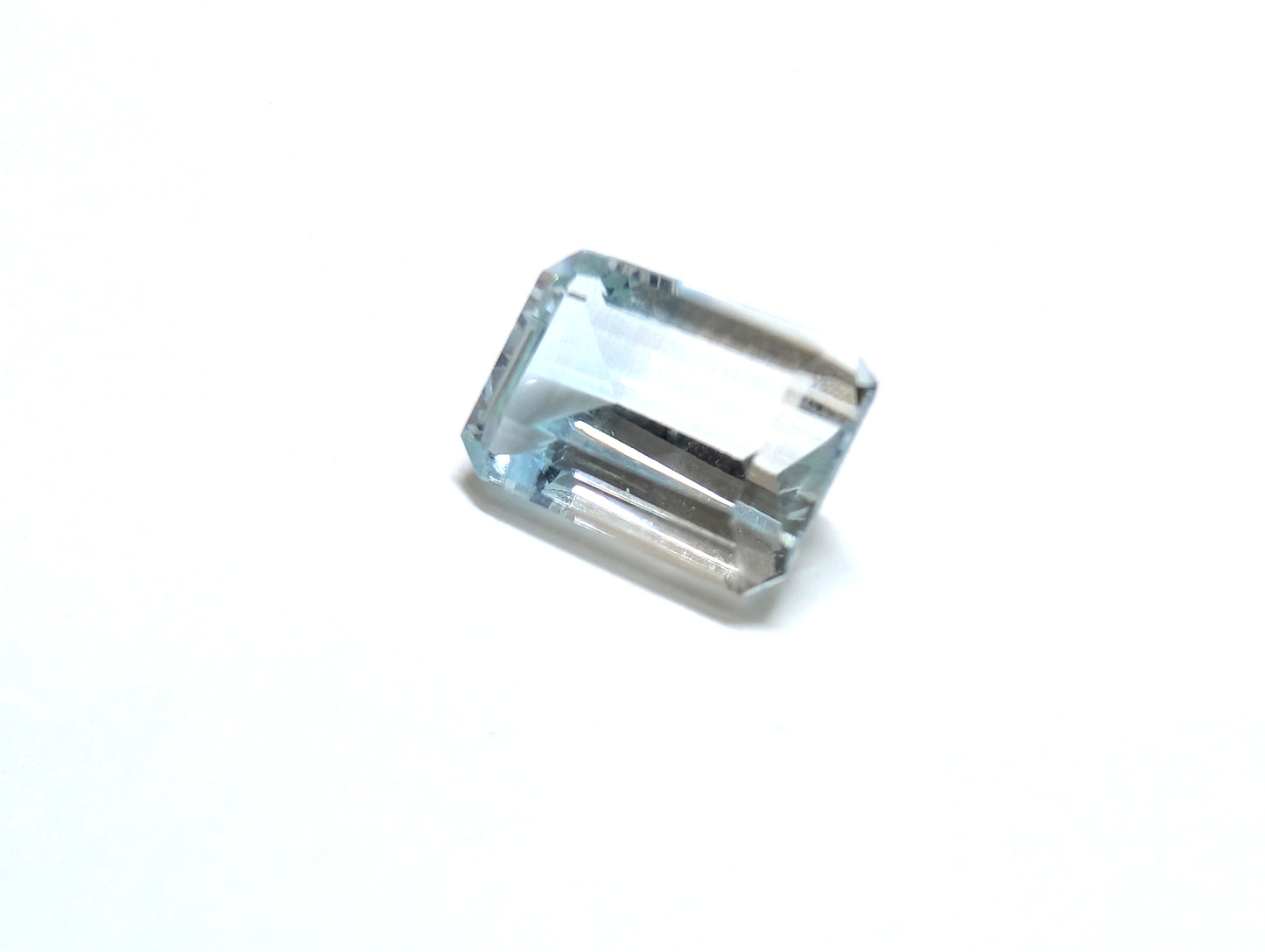 0055 バイカラートパーズ 4.18ct