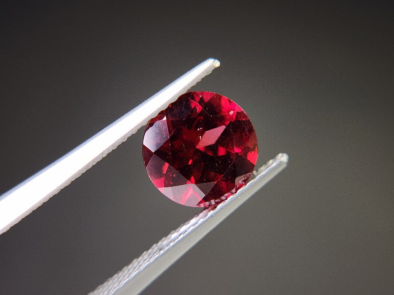 0910-5-11 ガーネット 2.38ct