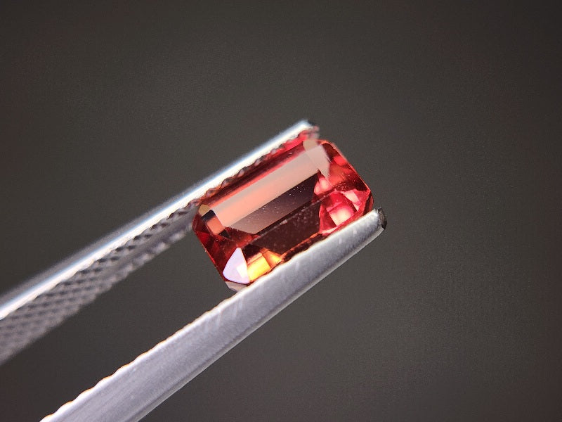 0151-2-7 バイカラーアンデシン 1.08ct