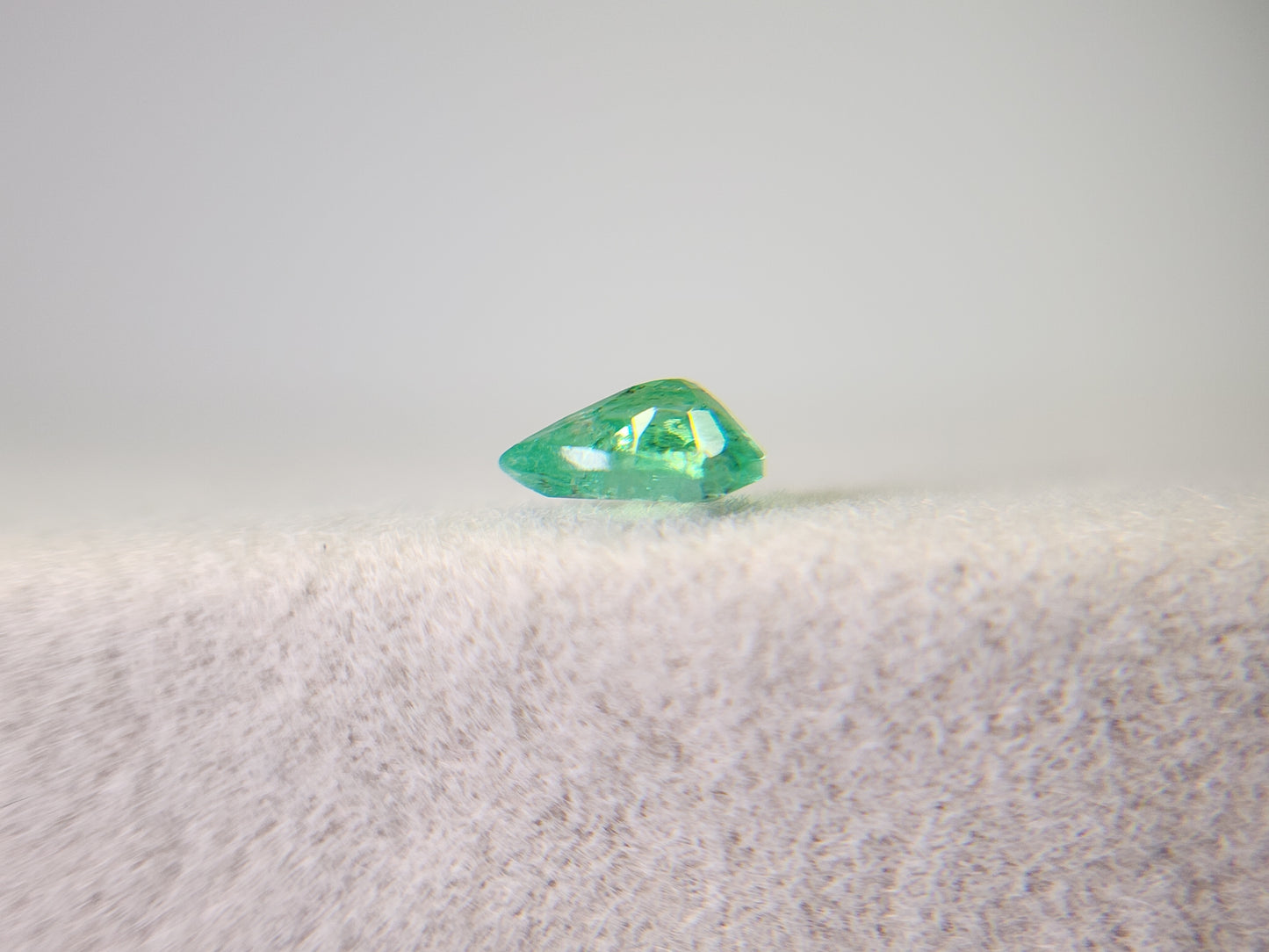 0936-1 エメラルド 0.25ct