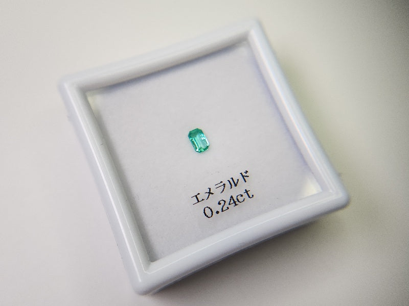 0936-14 エメラルド 0.24ct