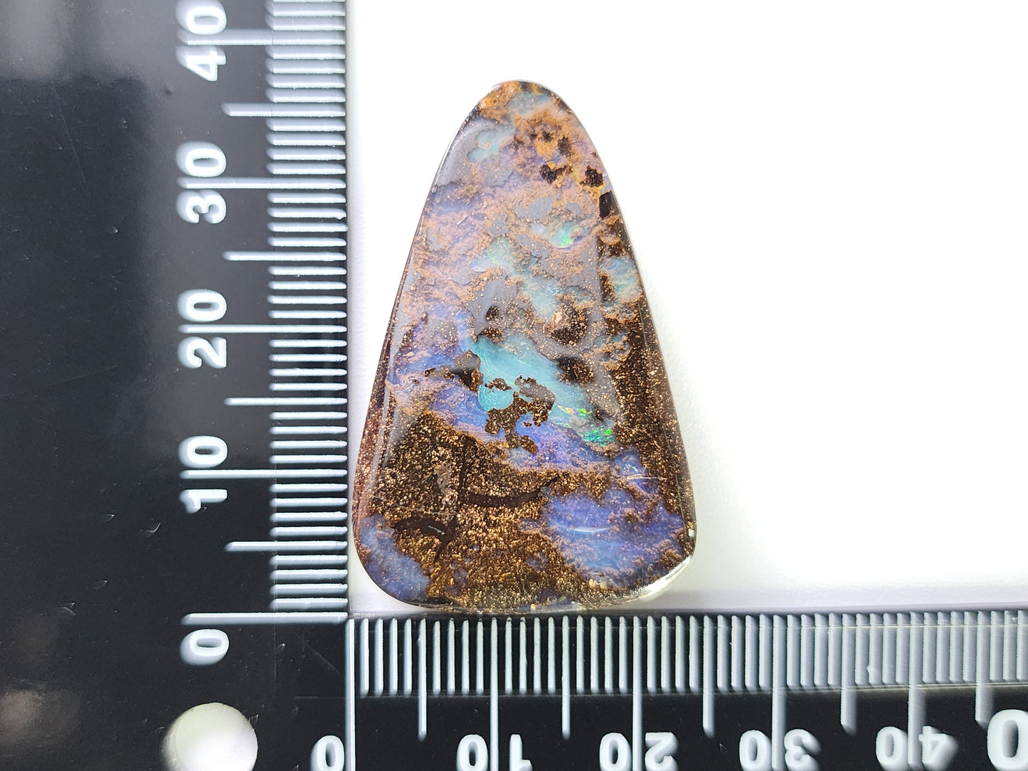 0903-9 ボルダーオパール(穴あき) 43.60ct