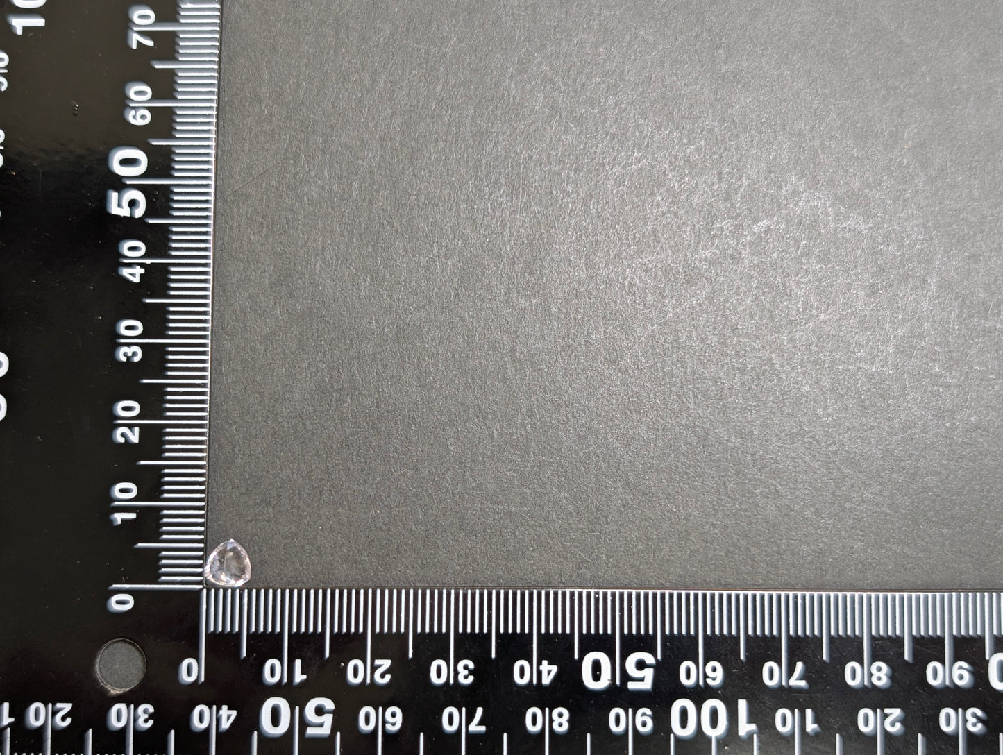 0665 1,650円★ゾイサイト 0.77ct