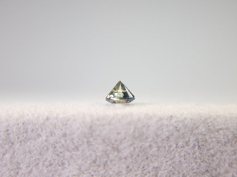 0090-7 モンタナサファイア 0.16ct