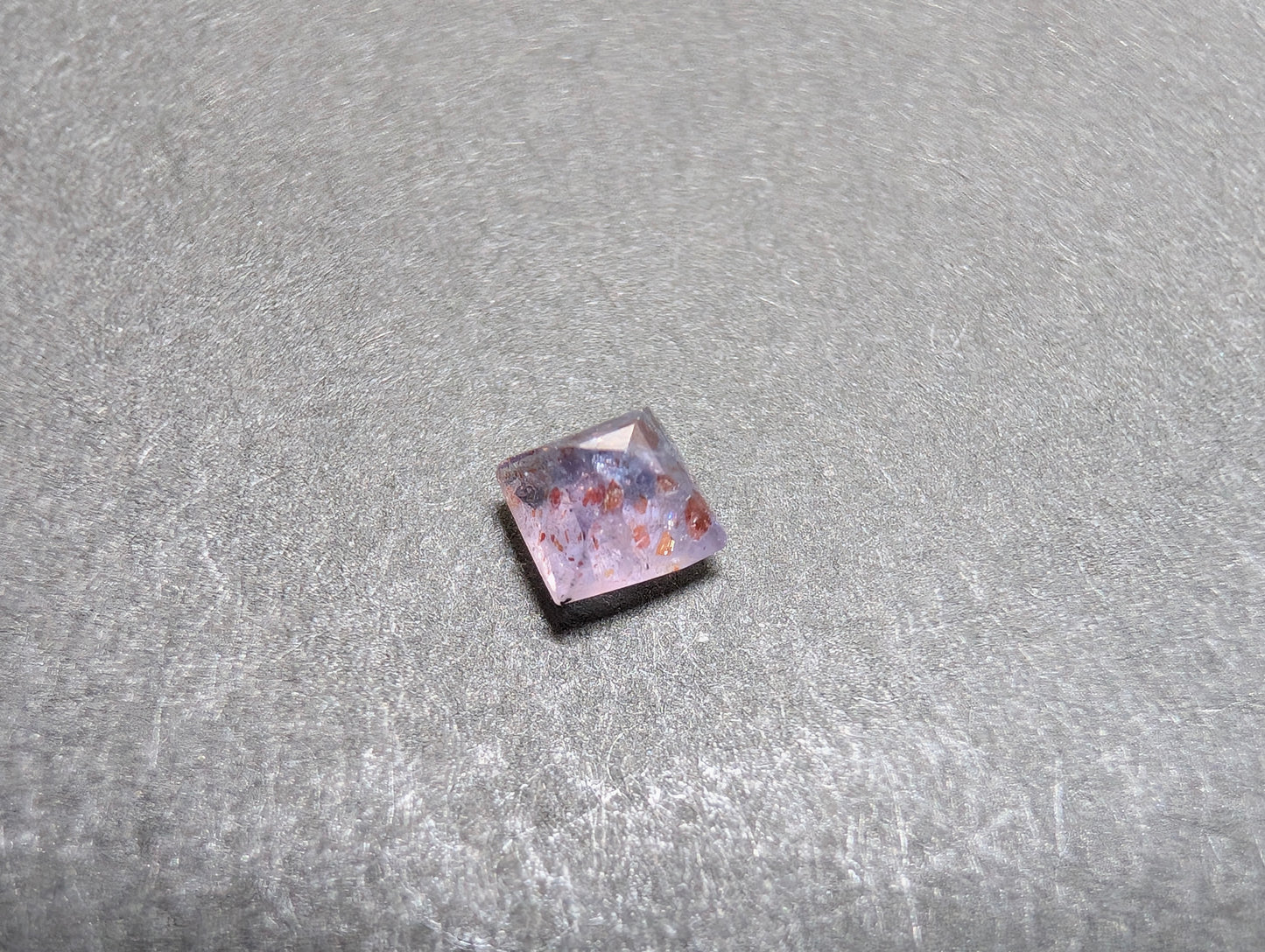 0324 アイオライトサンストーン 0.38ct