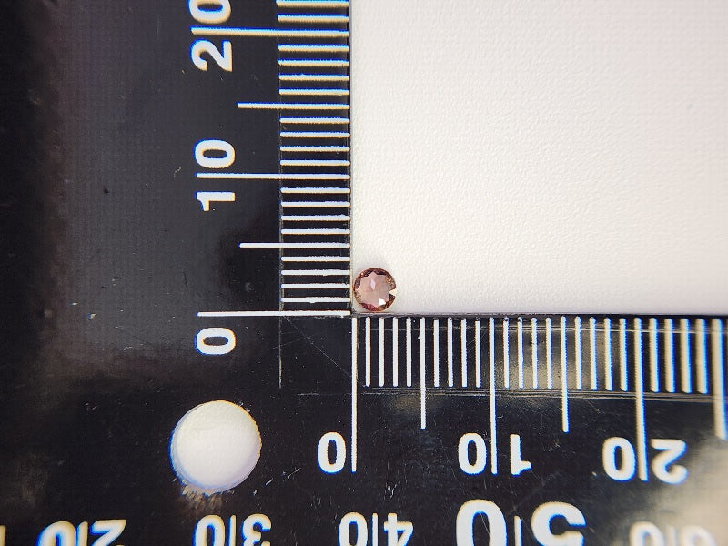 【期間限定】10/23まで アキシナイト 0.12ct 14