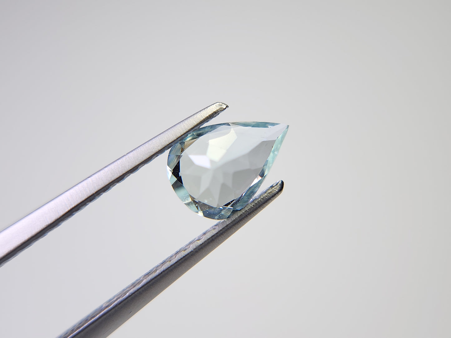 0008-7 アクアマリン ペアシェイプ 0.53ct