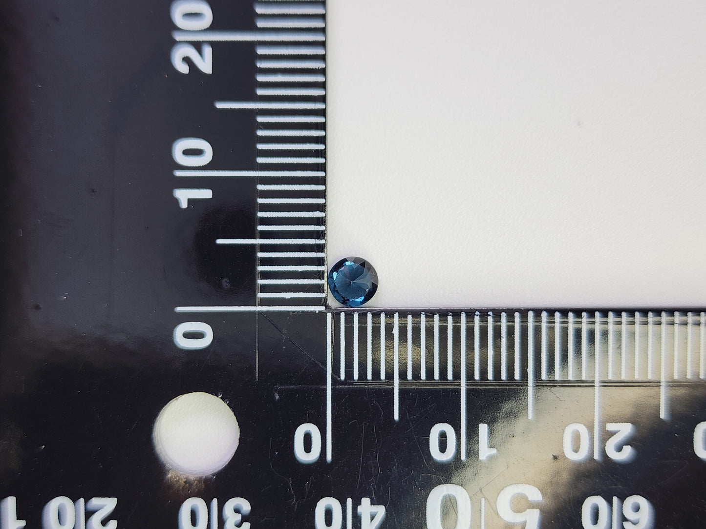 0929-2 ブルースピネル 0.26ct