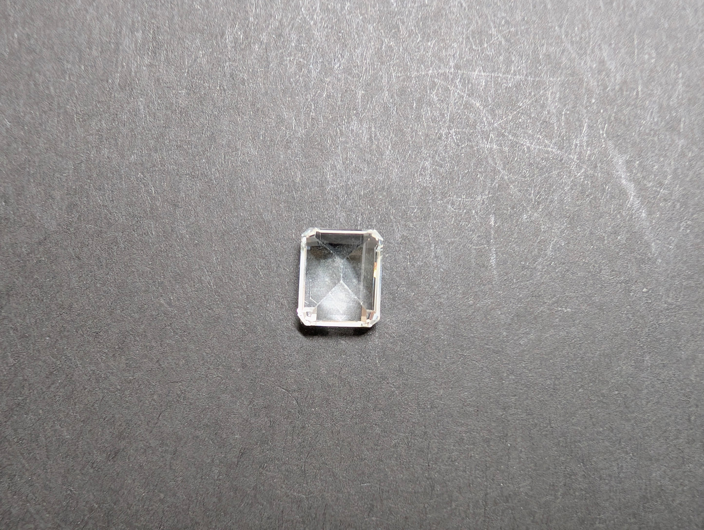 0066 バイカラートパーズ 4.96ct