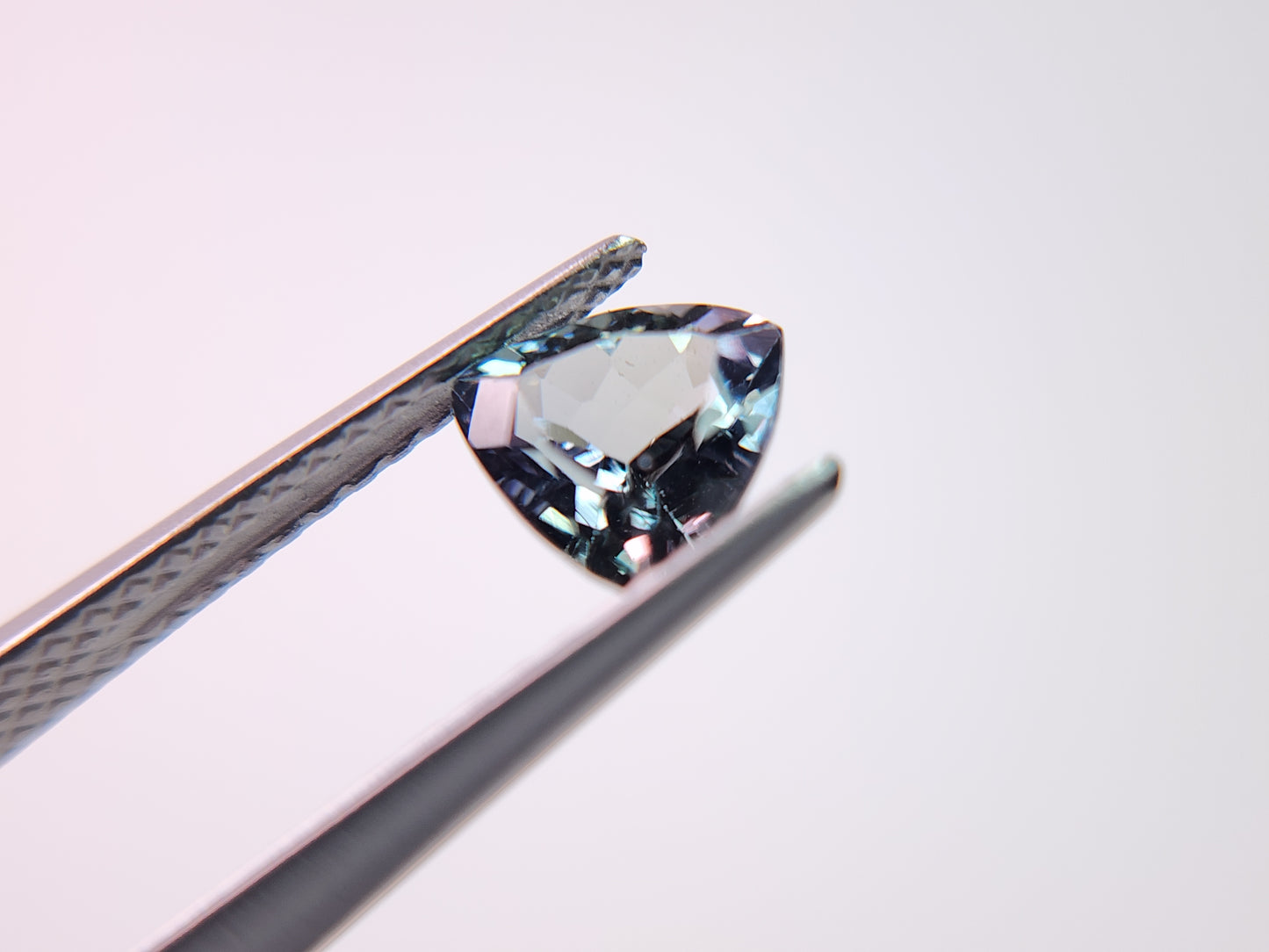 0649-4 ゾイサイト 0.85ct