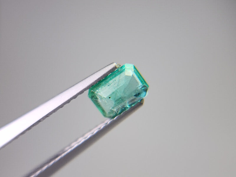 0936-9 エメラルド(ザンビア産) 0.57ct