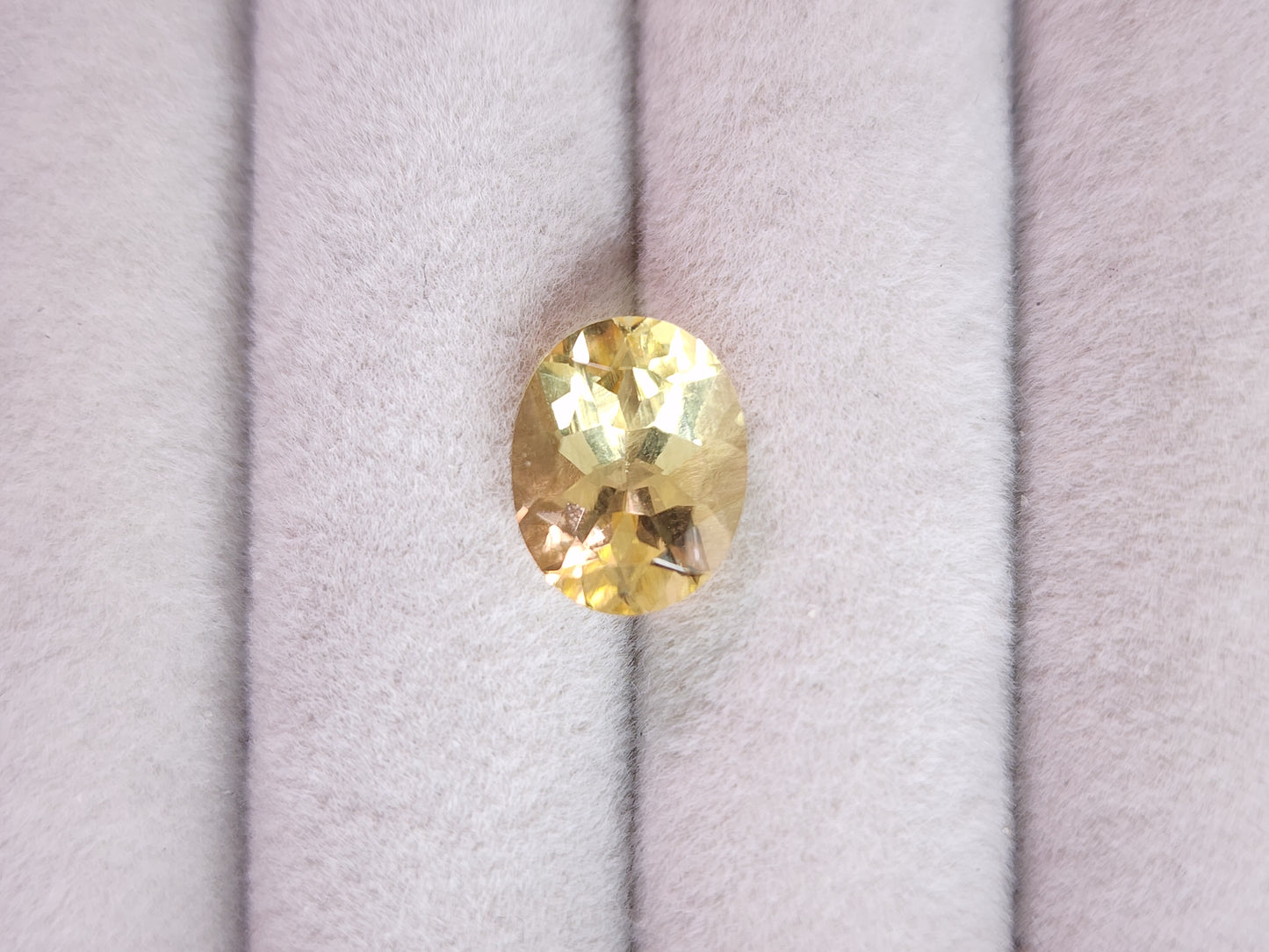 0091-2 イエローラブラドライト 3.37ct