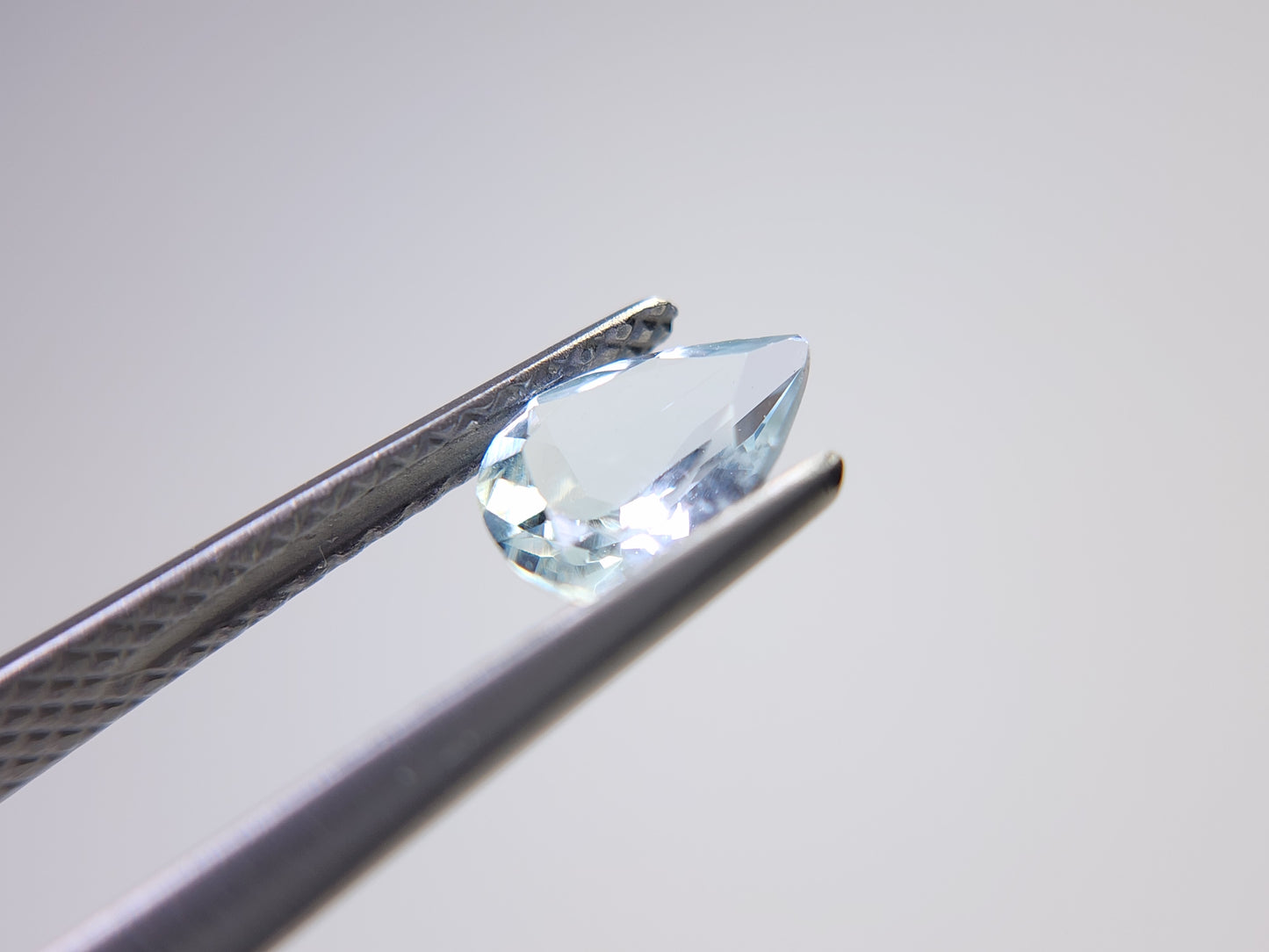 0008-4 アクアマリン ペアシェイプ 0.54ct