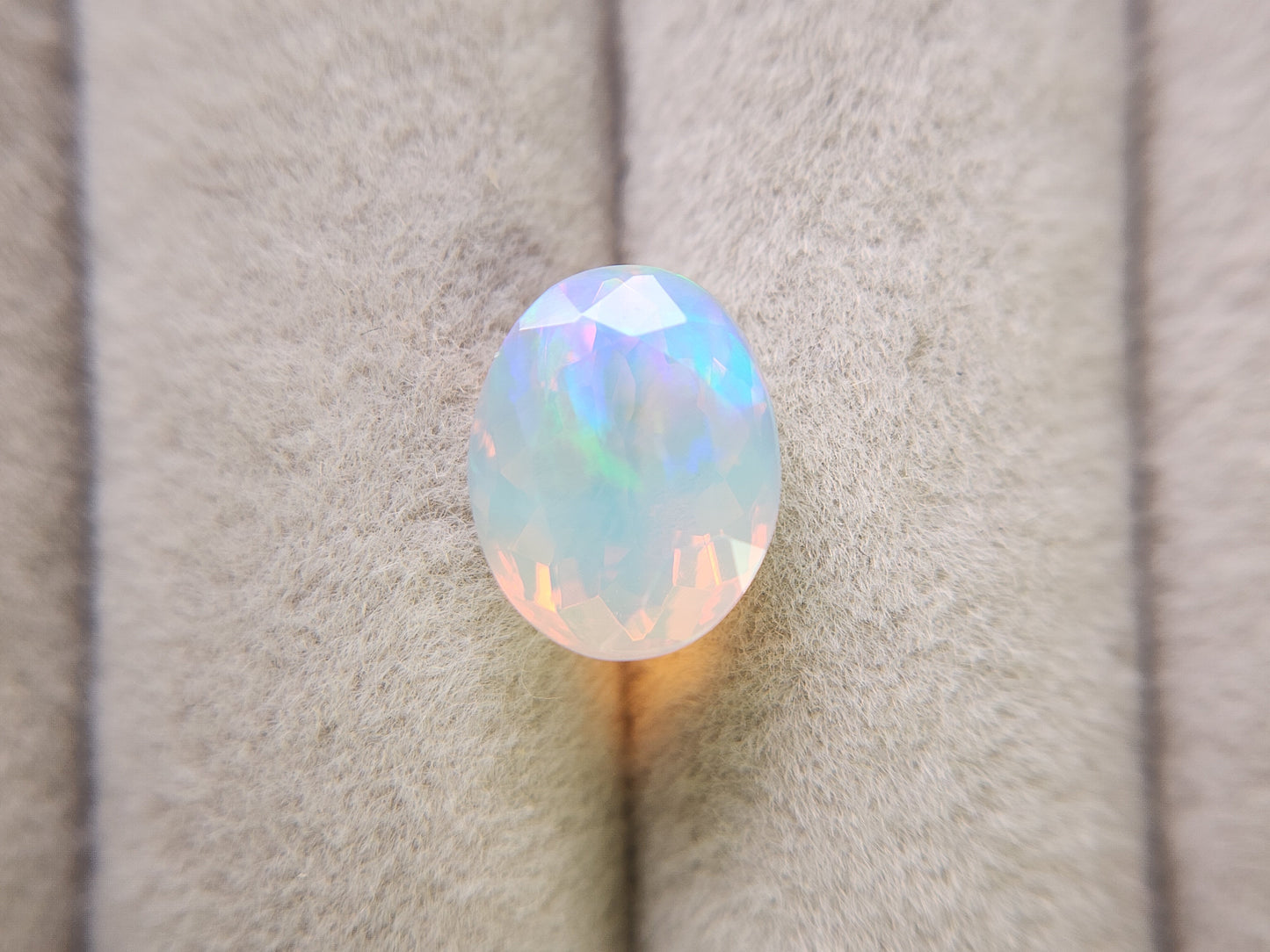 0916-3 オパール 2.21ct