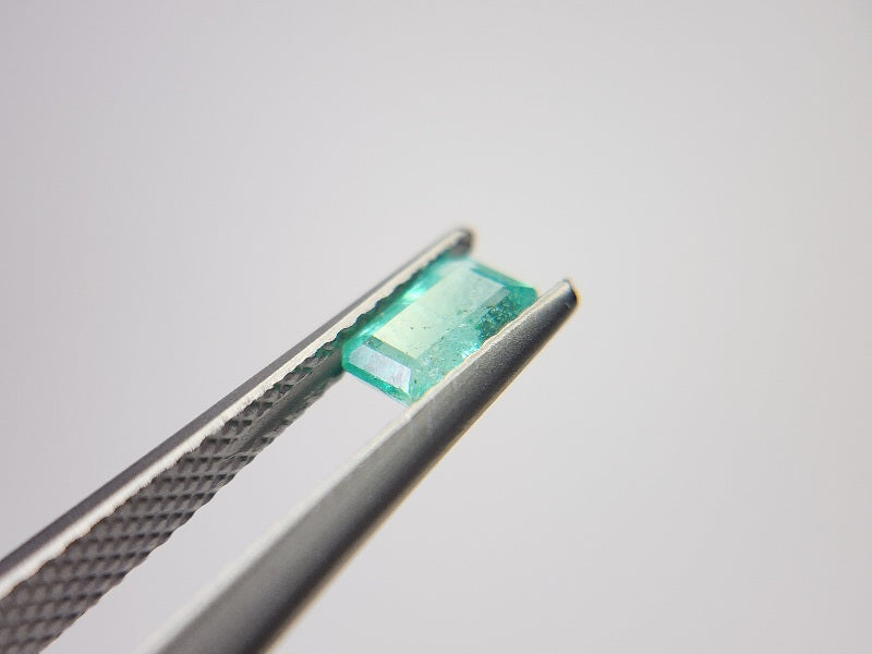0936-12 エメラルド(ザンビア産) 0.61ct