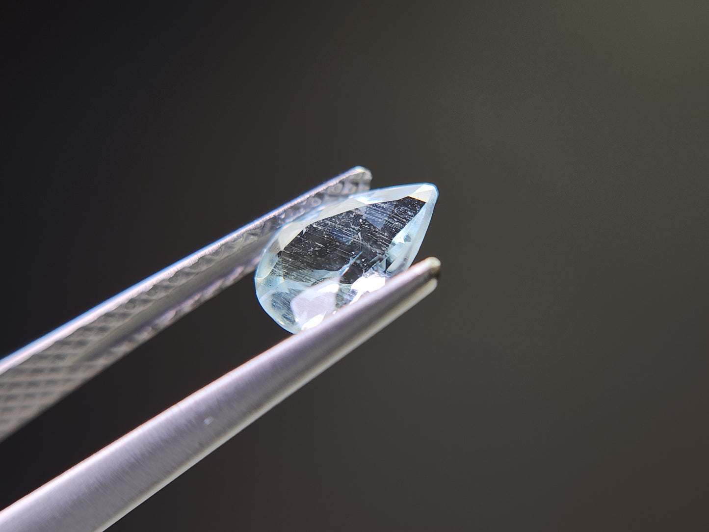 0008-5 アクアマリン ペアシェイプ 0.54ct