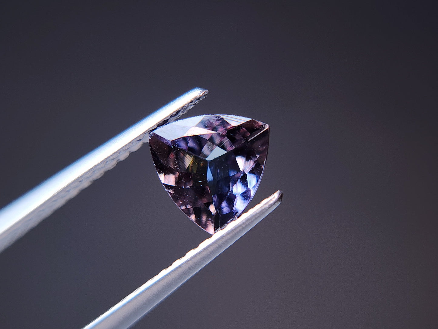0646-2 ゾイサイト 0.90ct