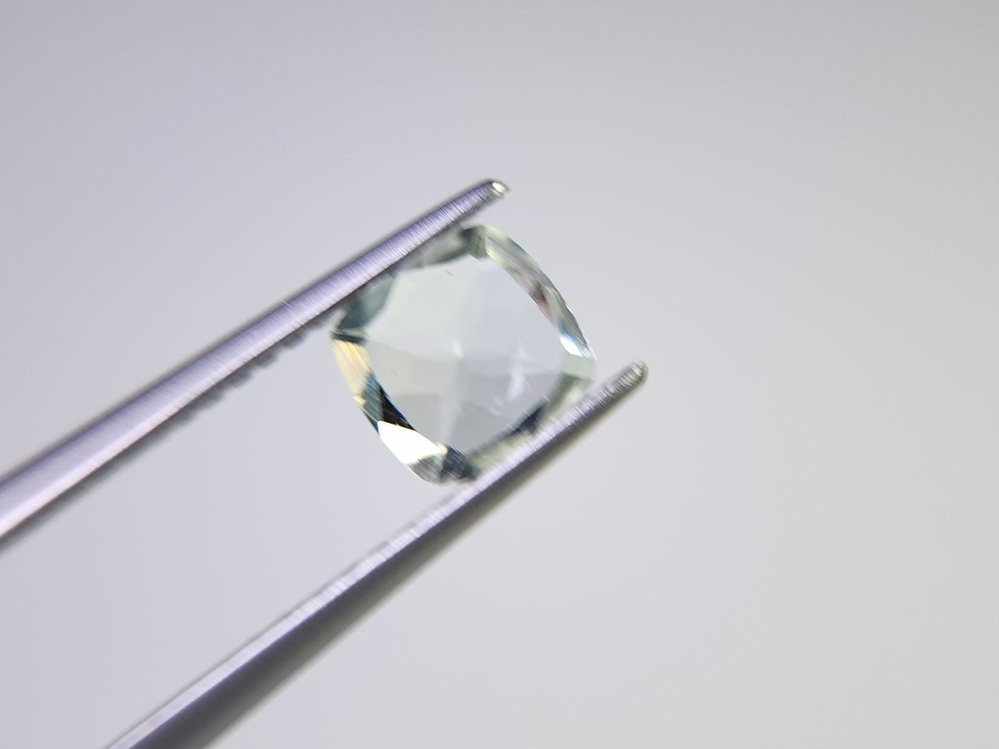 0878-4-9 グリーンベリル 0.68ct